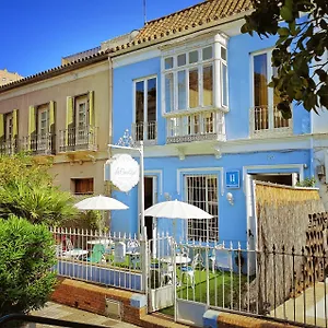 Bed and breakfast La Casa Azul +, Málaga